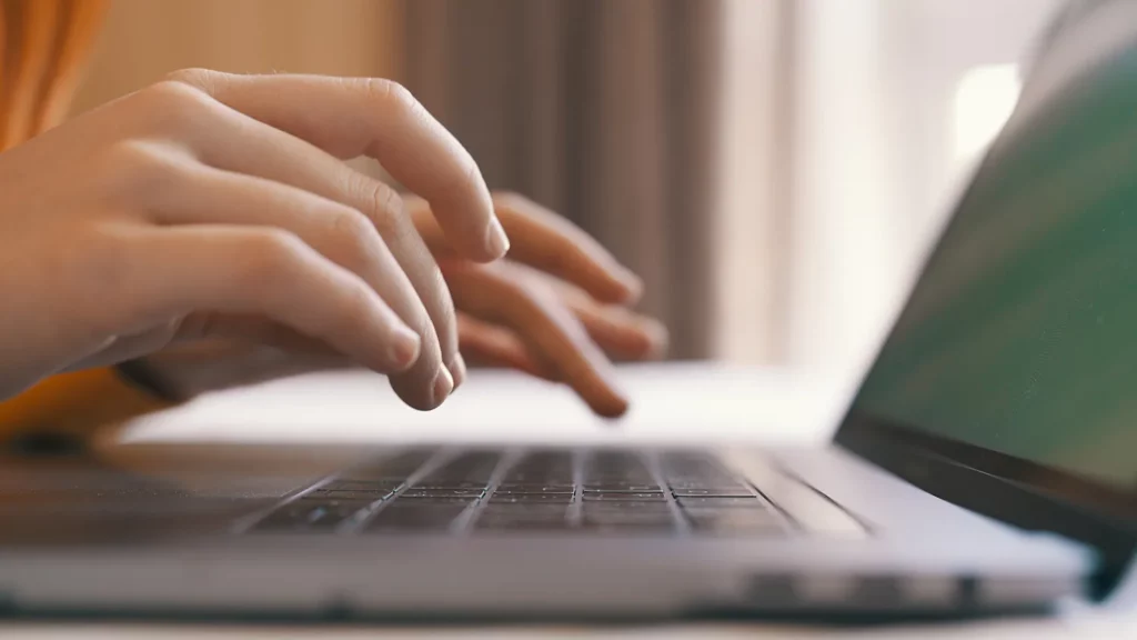 Entreprise d'inscrivant à un webinaire Devatis en ligne